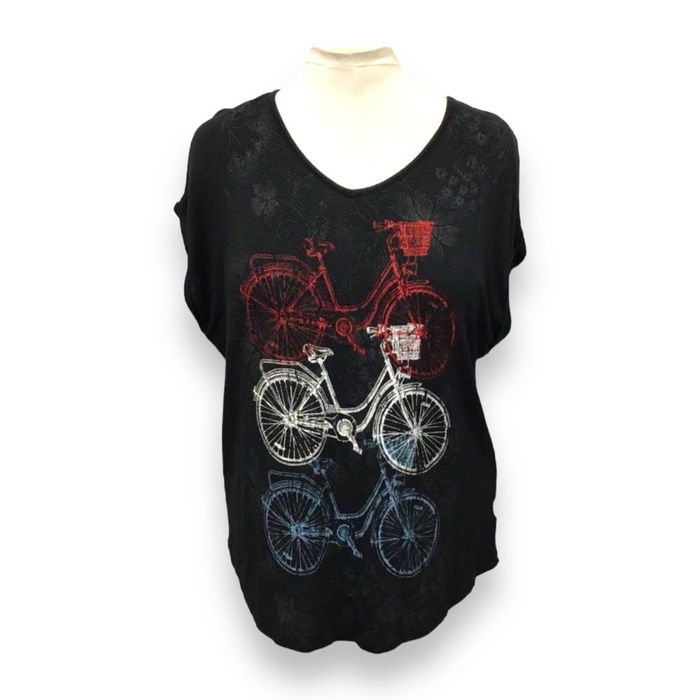Mic & Jax Women's Red, White & Blue Bicycles Graphic Tee, Black, size L